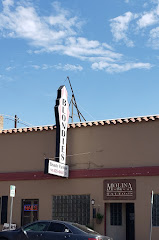 Blondies Beauty Parlor logo