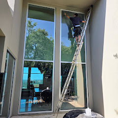 C Clearly Window Cleaning logo