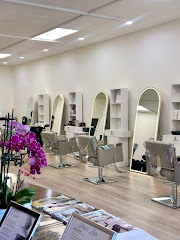 Dear Seoul Hair and Beauty(k hair) logo