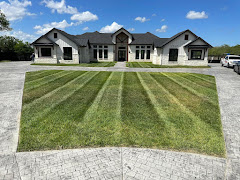 DLT Lawncare logo