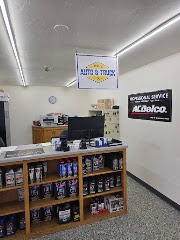 Gene's Auto & Truck logo