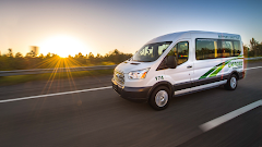 Groome Transportation logo