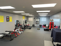 Logan Personal Training Studio logo