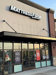 Mattress Firm Snohomish Station logo