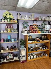 Nashua Flower Shop logo