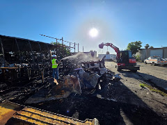 NO LIMIT HAULING & DEMOLITION logo