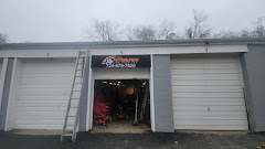 Pittsburgh Tire Shop LLC logo