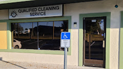 Qualified Cleaning Service logo