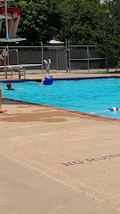 Quitman City Pool logo
