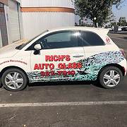 Rich's Auto Glass logo