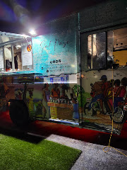 Sak Pase Foodtruck logo