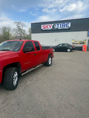 Sky tire plus logo