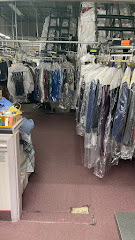 Sun Ray Garment Care logo