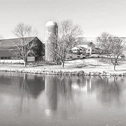 The Barn at Willow Grove logo