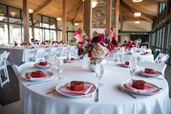 The Oak Brook Manor logo