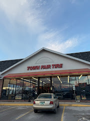 Town Fair Tire logo