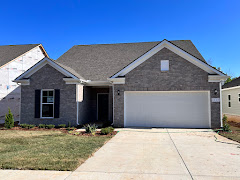 Vivian Huston, Selling Nashville, Realtor, RE/MAX Choice Properties, Nashville, TN logo