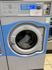 Yelm Laundry Center logo