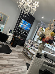 Yigsy Hair Studio logo