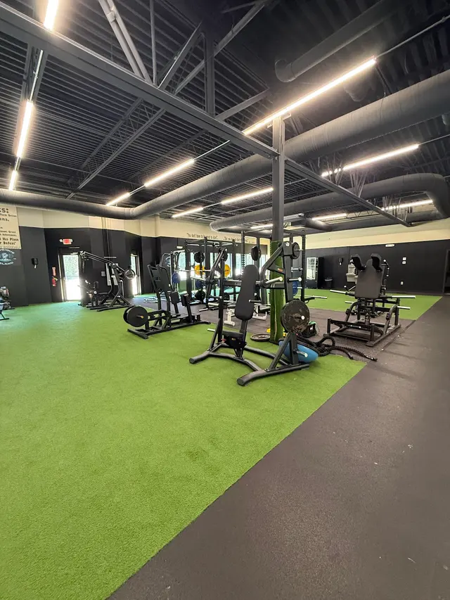 Physique Island — customer photo 1