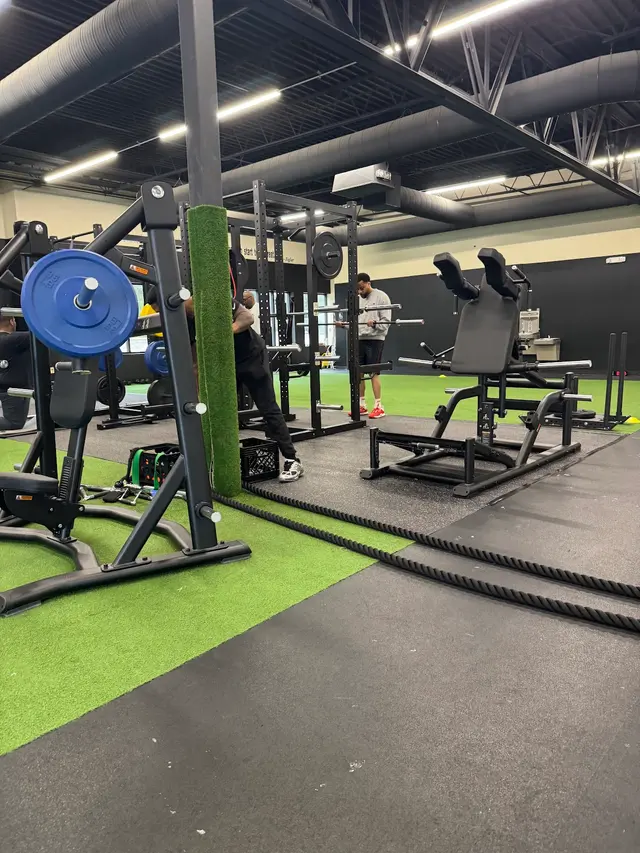 Physique Island — customer photo 11