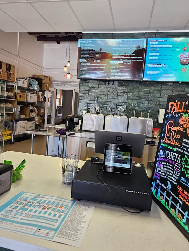 Beach City Smoothies - Oceanside — customer photo 5