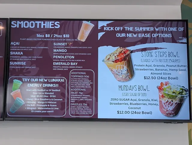 Customer photo of work by Alohana Acai Bowls and Smoothies - San Marcos (San Elijo Hills), from GlobalAppetite's review