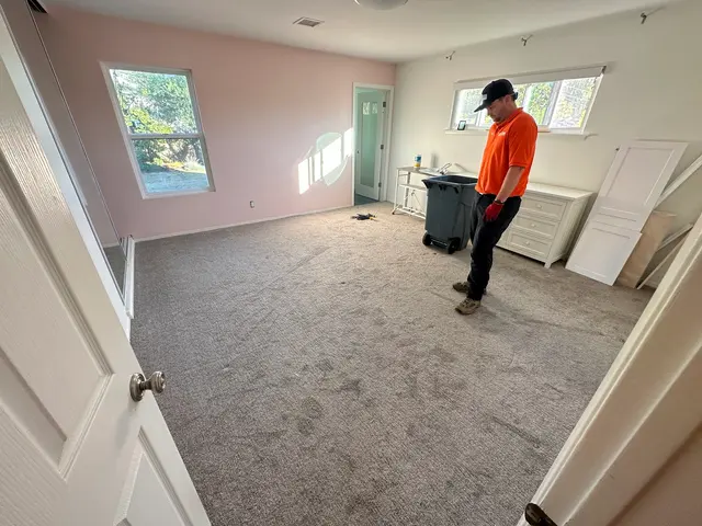 STUFF Junk Removal — photo from the business 5