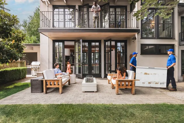 1-800-GOT-JUNK? Ventura County — photo from the business 6