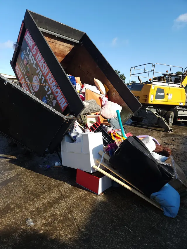 Mobile Dump Junk Removal Services — photo from the business 4