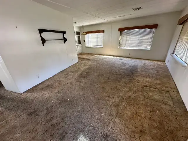 Dude Where's My Junk Inc — photo from the business 4
