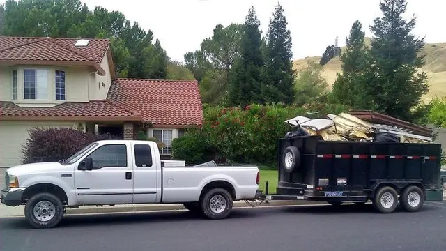 Vargas Junk Removal — photo from the business 6