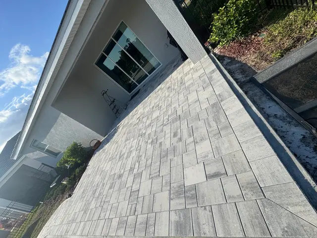 Thaylon’s Pavers Pro, LLC — photo from the business 2