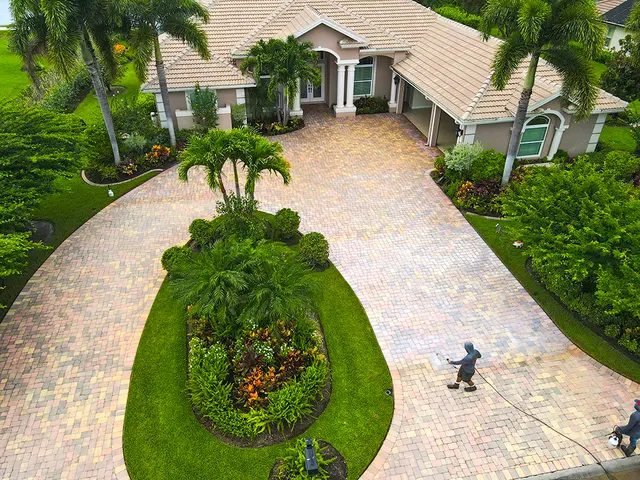 Vargas Paver Sealing — photo from the business 3
