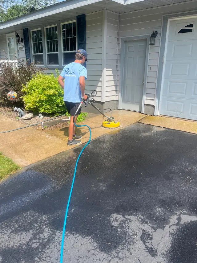 Shine Window Cleaning Company — photo from the business 7