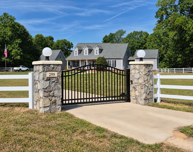 Tobacco Road Fencing — photo from the business 3