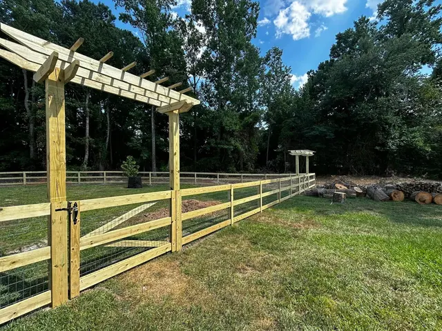 Tobacco Road Fencing — photo from the business 10