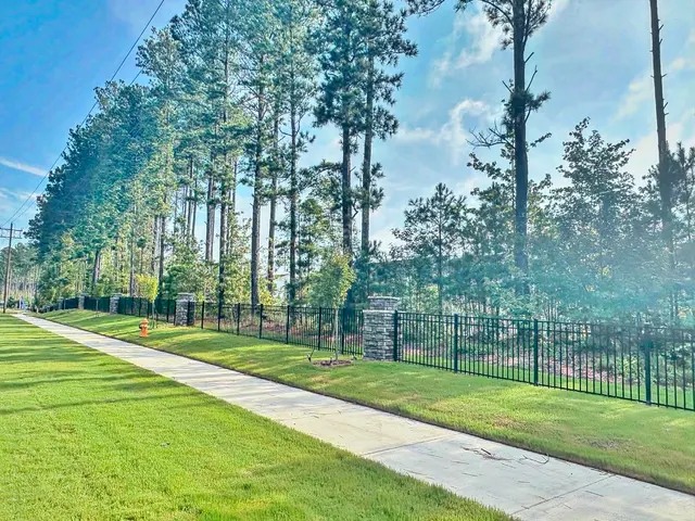 Sears Fence — photo from the business 9