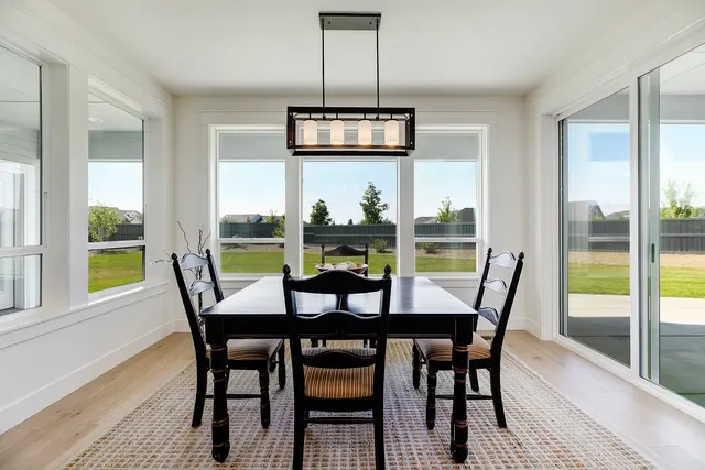 Hallmark Homes — photo from the business 4