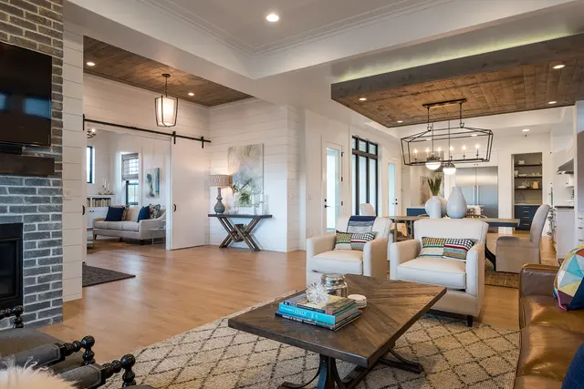 Brighton Homes — photo from the business 4