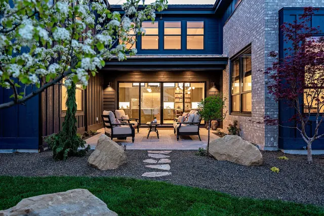 Brighton Homes — photo from the business 12