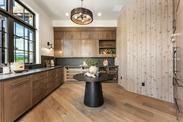 Highland Homes — photo from the business 7