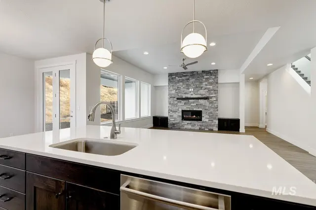 Blackrock Homes — photo from the business 9