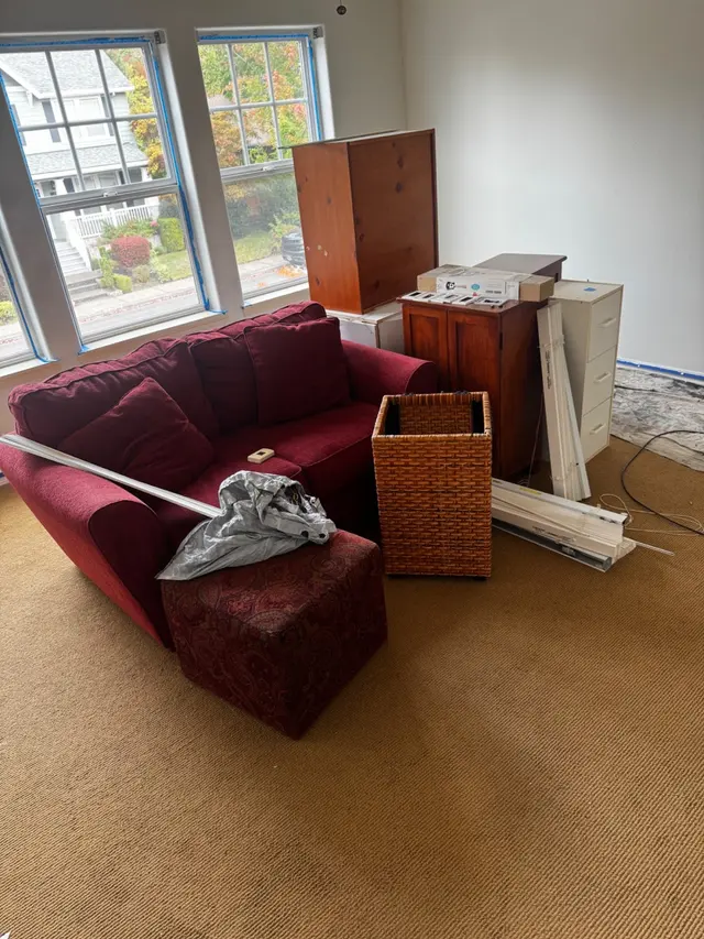 Willamette Valley Junk Removal LLC — photo from the business 5