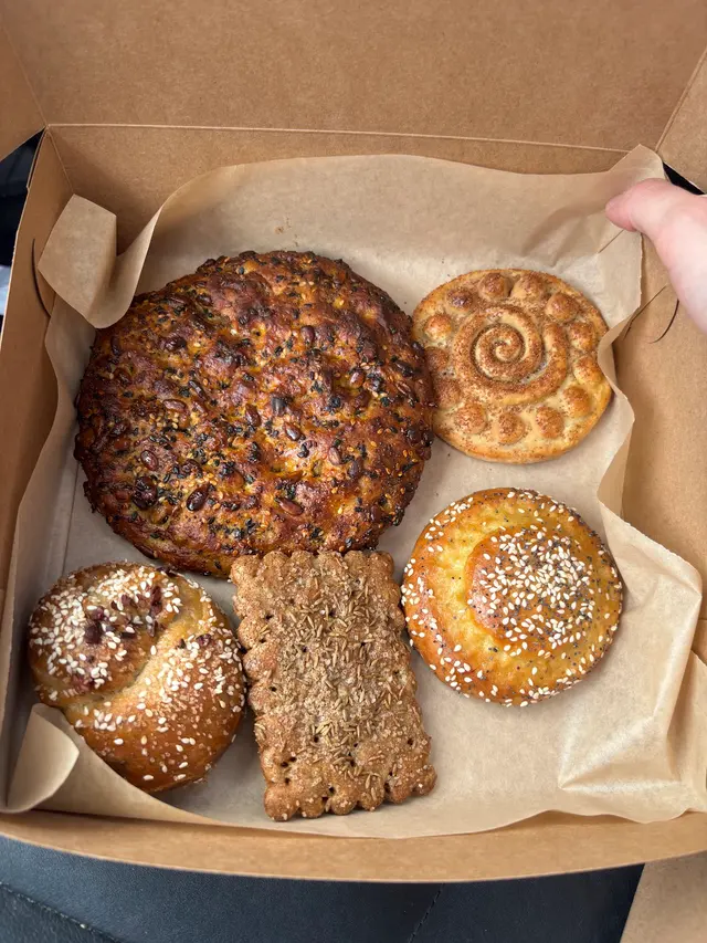 Kouzeh Bakery — customer photo 3