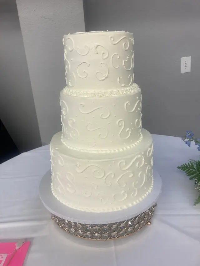 Café Esmeralda Cakes & Bakery — photo from the business 3