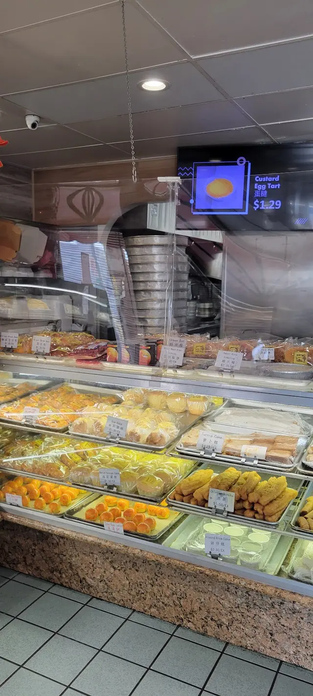 Long’s Family Pastry — customer photo 6