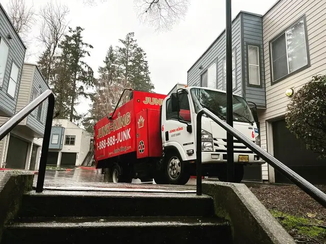 Junk King Beaverton — photo from the business 7