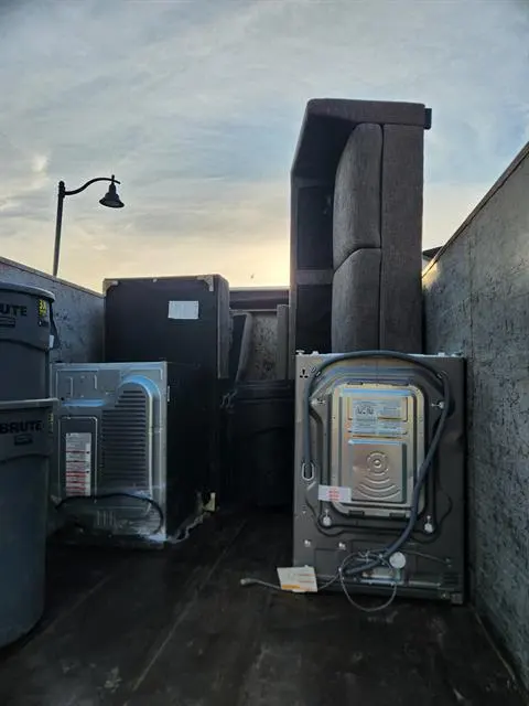 Junk King Beaverton — customer photo 5