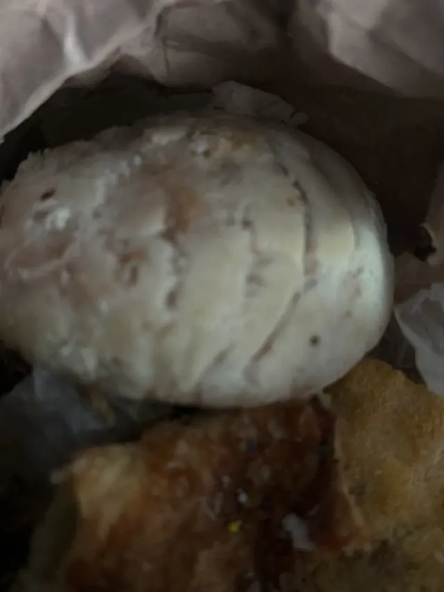 Customer photo of work by La Fama Bakery, from mayra rangel's review